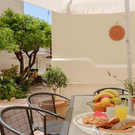 חאניה Home With Courtyard In Beating Heart Of Old Town! מראה חיצוני תמונה