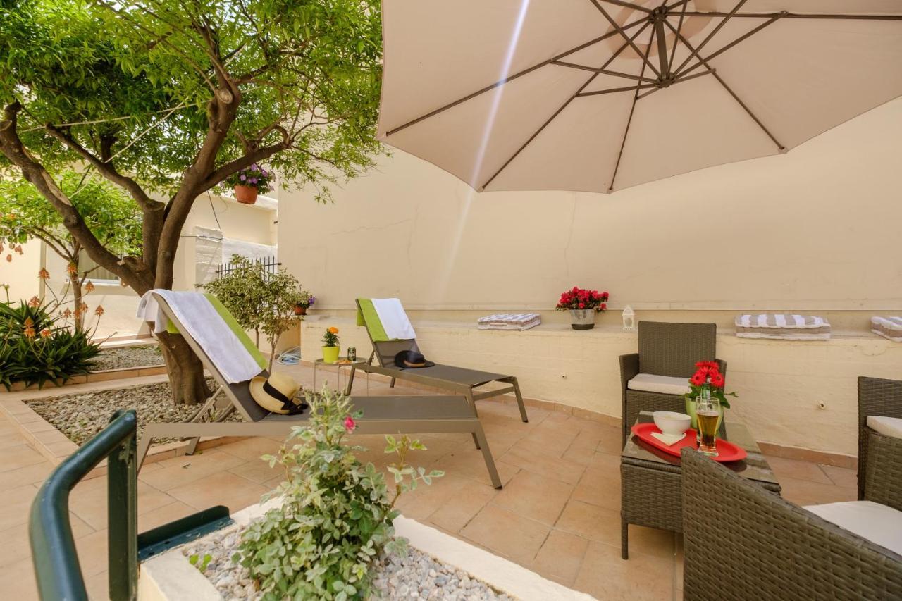 חאניה Home With Courtyard In Beating Heart Of Old Town! מראה חיצוני תמונה
