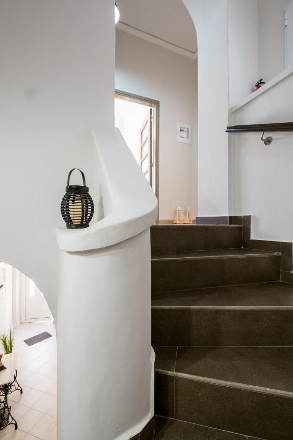 חאניה Home With Courtyard In Beating Heart Of Old Town! מראה חיצוני תמונה